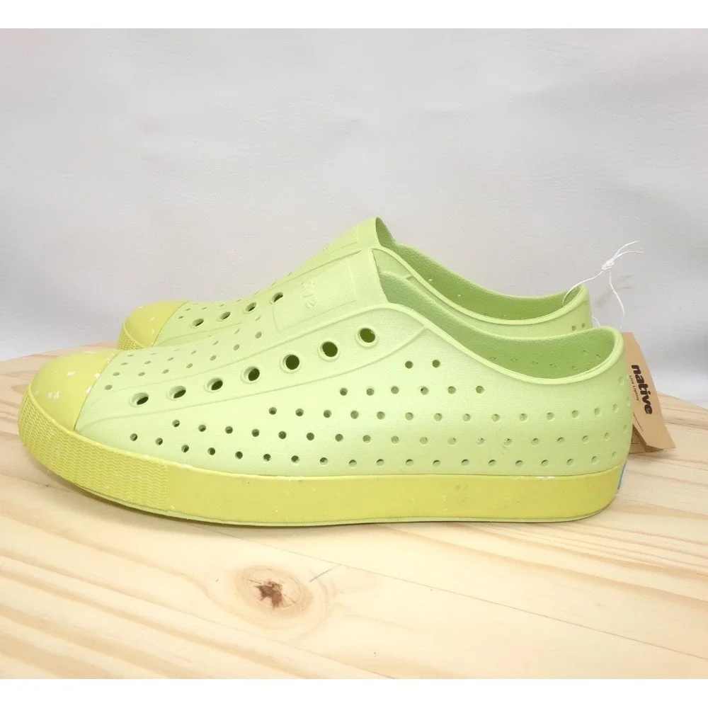 Native Jefferson Bloom Water Shoes Unisex Sunny Green M 9 / W 11‎ Perforated NWT
